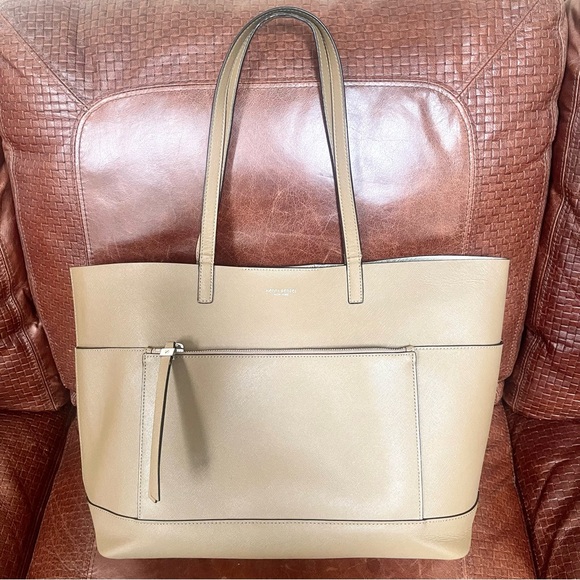 Henri Bendel Southstreet Carryall Large Saffiano Leather Tote & Shoulder Bag - Picture 2 of 14